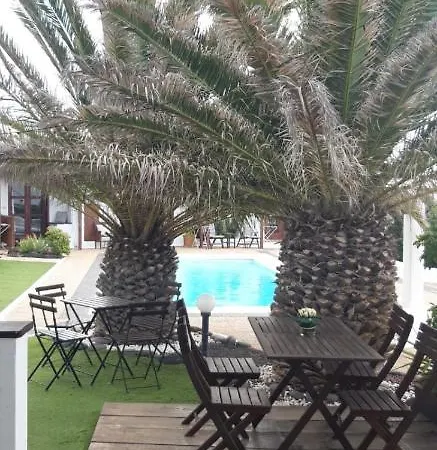 Privat bolig Oasis Surf House Soo